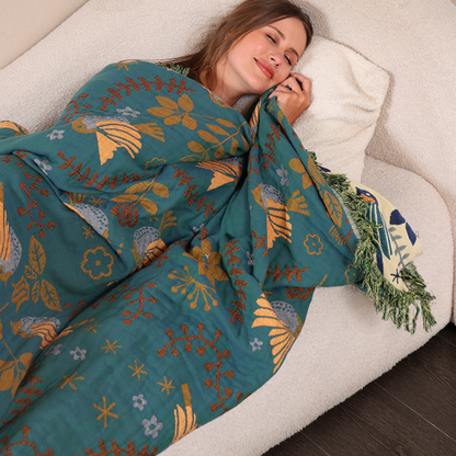 Reversible Cozy Scandinavian Style Blanket for Bed & Sofa Comfort