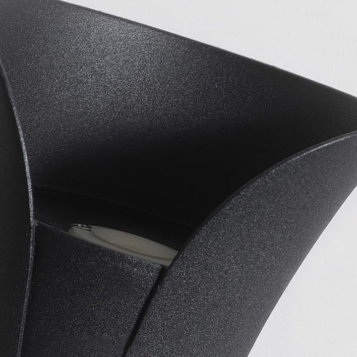 Modern Curved LED Waterproof Up Down Wall Lighting Fixture