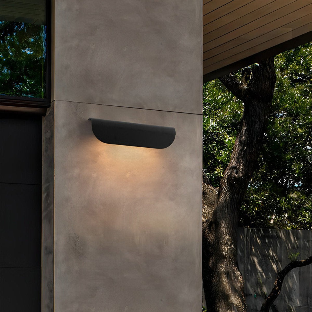 Waterproof Minimalist Arc-Shaped Outdoor Wall Light