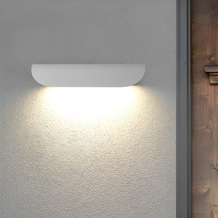Waterproof Minimalist Arc-Shaped Outdoor Wall Light